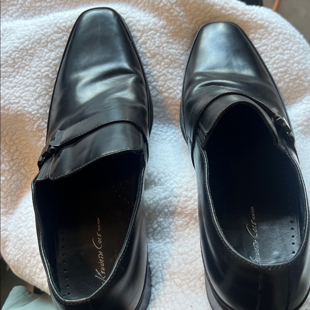 Kenneth Cole - Picture 4 of 5